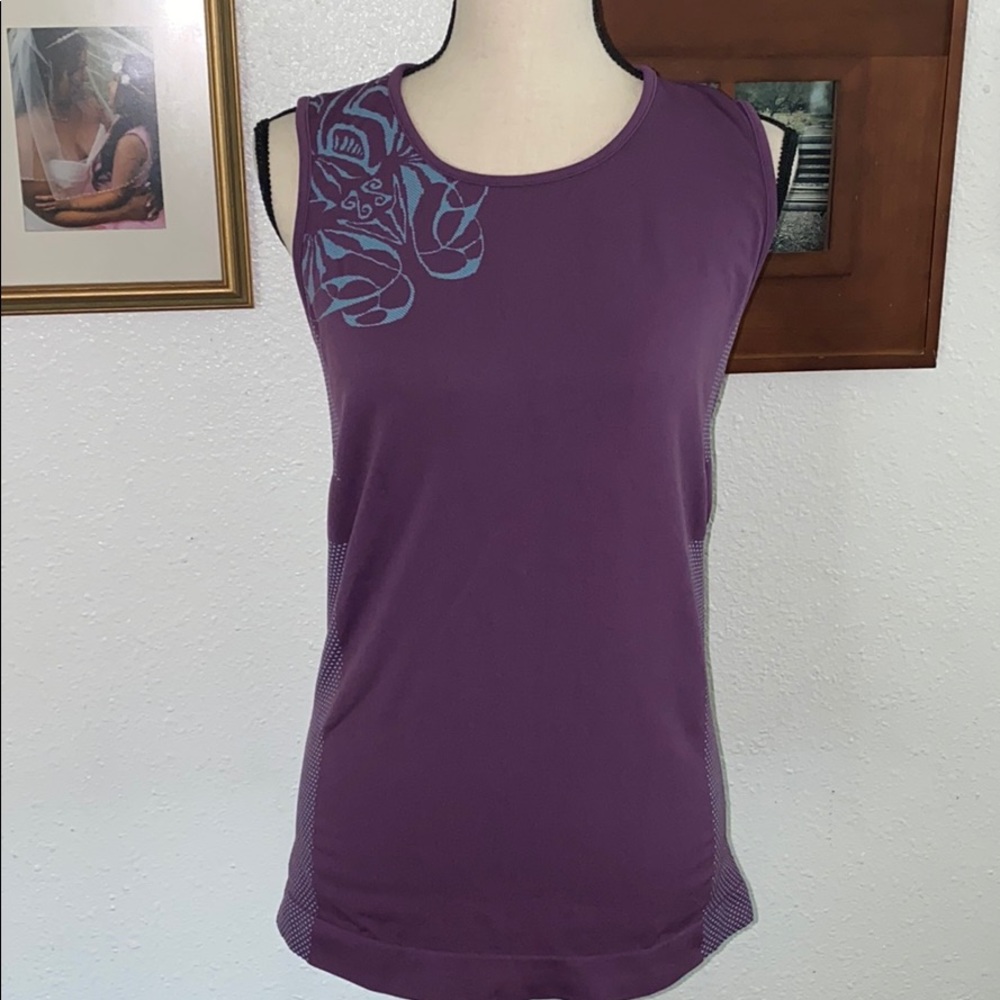 Athleta Seamless Tank Size Large